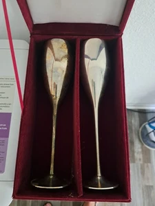 Silver Treasures By Godinger Boxed Silver Champagne Flutes Red Velvet - Picture 1 of 4