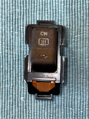 80-83 Toyota Corolla Dash Defroster Switch for Rear Window 84790-12110 OEM - Image 1 of 3