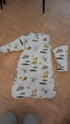 Schlafsack 3.5 Tog Herbst/Winter warm mit abnehmbaren Ärmeln Wie NEU - Bild 1 von 4