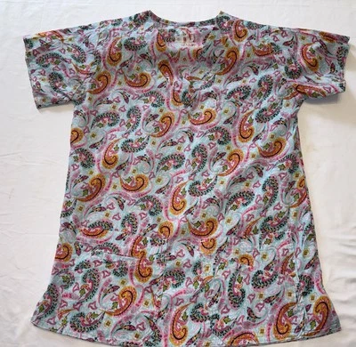 Blusa Médica Beverly Hill Uniforme Enfermería Rosa Cachemira Cuello en V Comodidad XS Foto 1 de 3