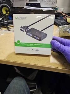 UGREEN VGA MALE TO 2 FEMALE VIDEO SPLITTER CABLE - BRAND NEW SEALED.  - Afbeelding 1 van 11