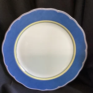 2 ausgemusterte Wedgewood Porzellan Toskana Classico 10 1/2" Essteller - Bild 1 von 3