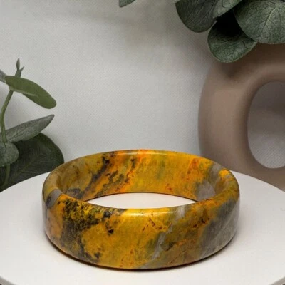 Bumble Bee Jasper 硬手镯 尺寸:57.9 毫米 宽度:18.9 毫米 — 第 1/2 张图片