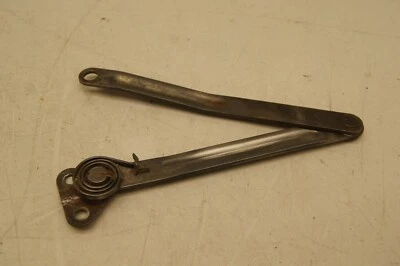 1988 年丰田陆地巡洋舰 FJ62 - 后备箱下门左铰链原始设备制造商 — 第 1/4 张图片