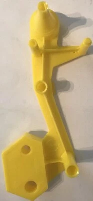 Ideal Mouse Trap Board Game 1963 Retro Spares Base A Part 1 Yellow VINTAGE Spare - Image 1 of 4