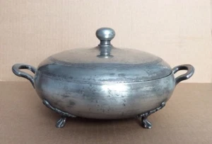 Vtg Rockford Silver P. Co. Quadruple Silverplate Engraved Footed Pedestal Pot - Picture 1 of 11