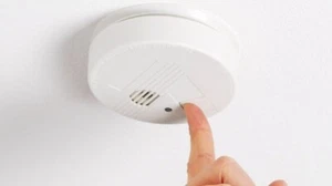 Smoke Detector Alarm Photoelectric Home Garage Warehouse Low Battery Warning - Picture 1 of 6