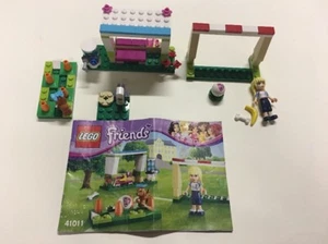Lego Friends 41011 Stephanie's Soccer Practice (With Manual.. No Box) - Picture 1 of 4