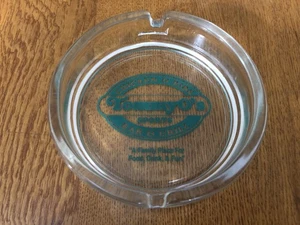 VINTAGE TOMMY O’S SPORTS BAR & GRILL ADVERTISING ASHTRAY CHICKEN & RIBS - Picture 1 of 6