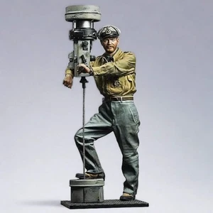 1/16 Resin Model Kit German U Boat Captain CCDR Combatant Commander Unpainted - Picture 1 of 9