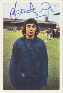 Vintage SIGNIERTER FKS 1972/73 Sticker JOHN AYRIS WEST HAM UNITED - Bild 1 von 1