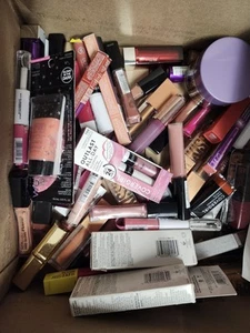Lot 50 Wholesale Mixed MAKEUP. No Tools & No Polish Nail. "READ" - Picture 1 of 4