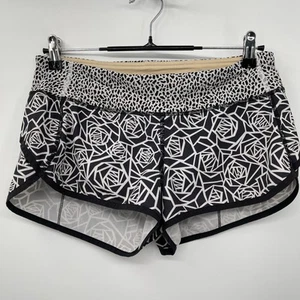 Lululemon Running Shorts Geometric Print Athletic Gym Black White Size 6 - Picture 1 of 8