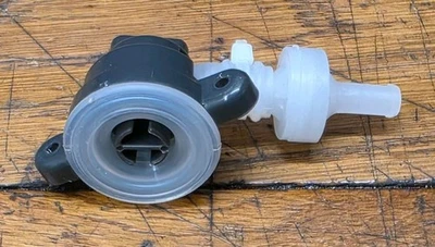 Sage BES980BTR The Oracle Kaffeemaschine / Wassertank nur Auslass  - Bild 1 von 2