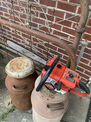 Homelite Super EZ Automatic nice Chainsaw With Case PLEASE READ REVISED SHIPPING - Image 1 of 4