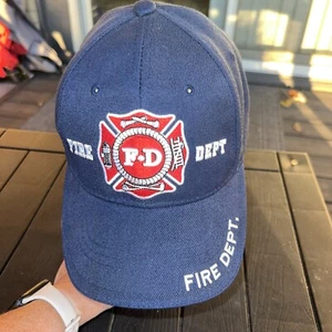 Parche con logotipo rojo blanco del Departamento de Bomberos FD en sombrero azul marino gorra gancho bucle departamento de bomberos en factura - Imagen 1 de 9