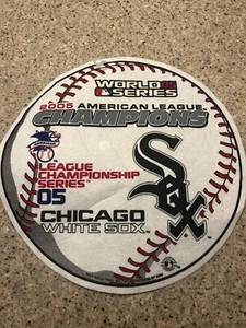 Official MLB 2005 Chicago White Sox World Champions Round Pennant - Picture 1 of 1