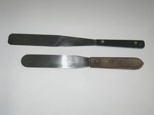 2 espátulas de cuchillo para glaseado de pastel esparcidor de acero inoxidable de colección | PEDERNAL EE. UU. 12,25"/Japón - Imagen 1 de 4