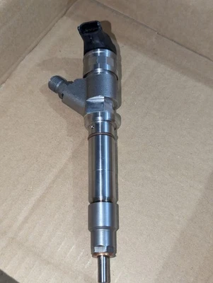 OEM 1PCS Fuel Injectors 0445120042 For Chevy GMC Duramax LBZ Hummer 6.6L 06-07 - Image 1 of 4
