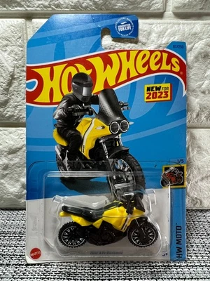 Hot Wheels HW Moto 1/5 Ducati DesertX 67/250 New For 2023 Yellow/Black - Image 1 of 4