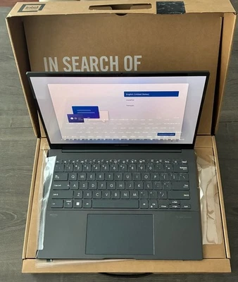 ASUS Zenbook 14 Q425M 14” Pantalla Táctil OLED WUXGA Ultra 7 155H 16GB RAM 1TB SSD Foto 1 de 4