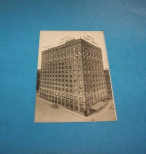 Hotel Fort Hayes Columbus, Ohio Vintage Postcard - Picture 1 of 2
