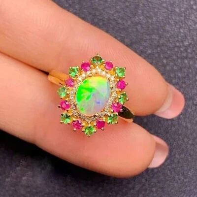 Anillo de boda ovalado de ópalo de fuego simulado de 3 quilates para mujer enchapado en oro amarillo de 14 k plateado Foto 1 de 4