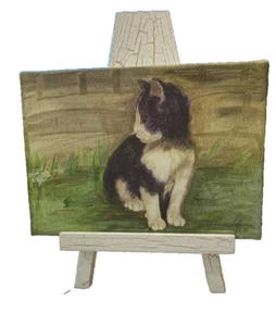 Cat Photo With Stand - Picture 1 of 6