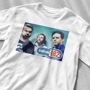 It's Always Sunny In Philadelphia Blink 182 T Shirt Funny Always S-5XL DO166 - Picture 1 of 3