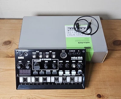 KORG Volca Kick Analog kick Generator Synthesizer excellent condition - Image 1 of 2
