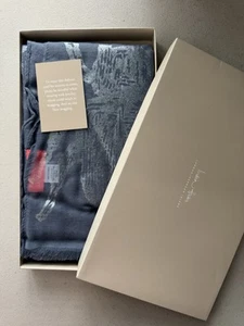 India Hicks Schal - Neu im Karton - Bild 1 von 1