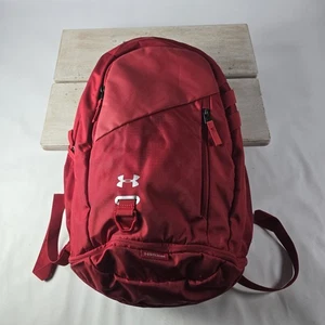 Mochila Under Armour Storm Hustle 4.0 BTS Viaje Unisex Hombre Roja 26 L Usada en Excelente Condición - Imagen 1 de 14