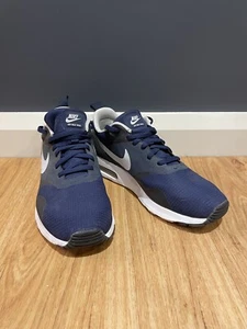 NIKE Air 705149-401 Mens Air Max Tavas Running SNEAKERS SHOES Navy Blue US 7 - Picture 1 of 4