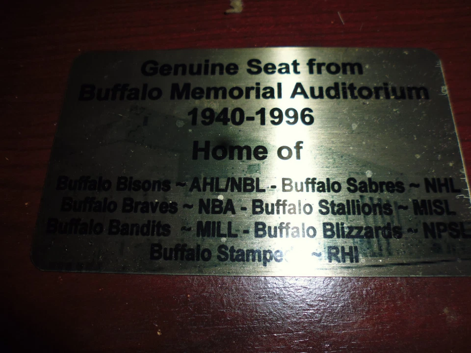 PLACA ASIENTO ESTADIO AUDITORIO CONMEMORATIVO BÚFALO Foto 1 de 1