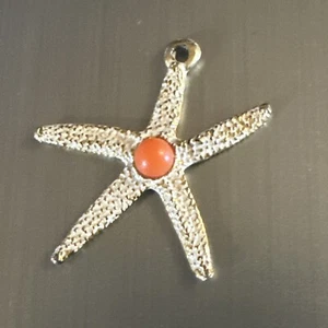Vintage White Sparkly Orange Stone Encrusted Starfish Gold Tone Pendant Estate - Picture 1 of 3