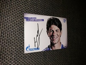 LEVAN KOBIASHVILI #4 SCHALKE 04 & GEORGIA - 6x4 AUTOGRAPHCARD ORIGINAL SIGNED