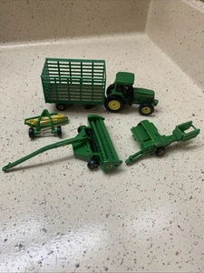 John Deere 1/64 Sizes Haying Set With 8110 FWA Tractor Hay wagon, Mower, Baler. - Picture 1 of 7