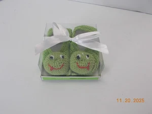 Frosch Hausschuhe Baby Steps passt 3-6 Monaten grün gehäkelt - Bild 1 von 2