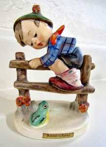 VINTAGE GOEBEL HUMMEL TM-2 "RETREAT TO SAFETY" GERMANY Marked 201 20 1948 - EUC - Bild 1 von 8