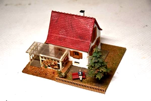 Casa Faller 270 con cenador, modelo terminado. en construcción mixta aprox. 1958 - Imagen 1 de 2