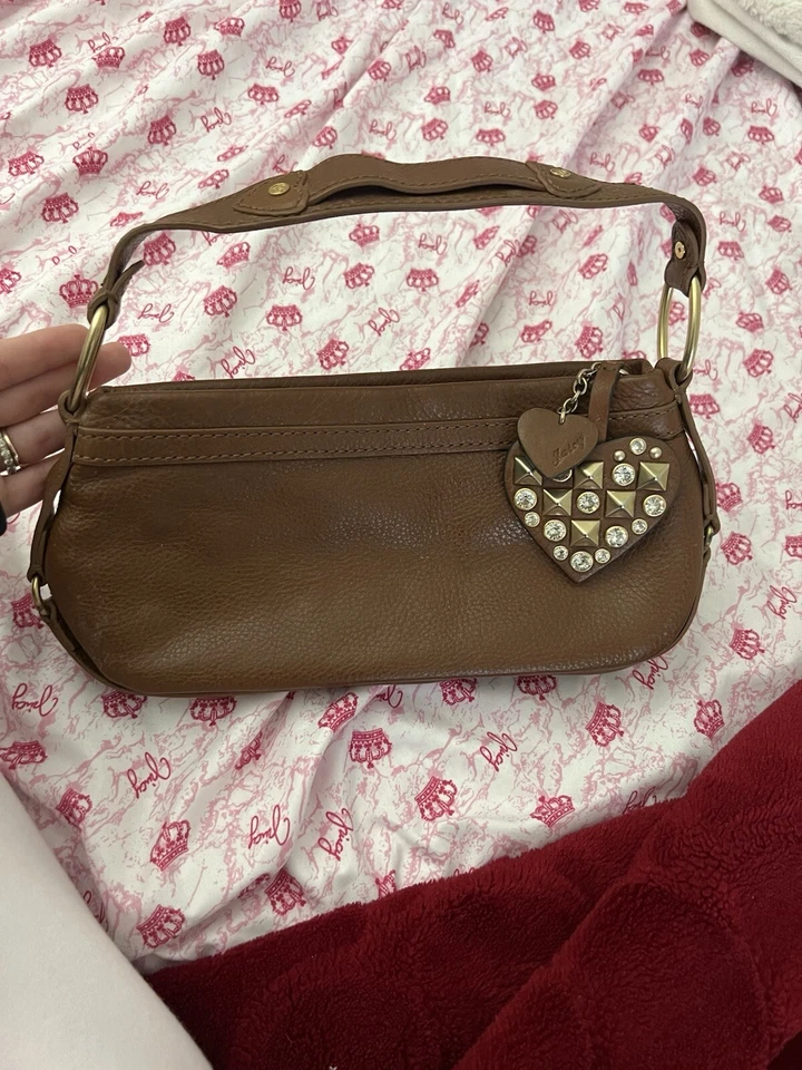 Bolso de Mano JUICY COUTURE Cuero Marrón Guijarro Tachonado Estrás Corazón Baguette Foto 1 de 4