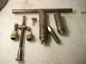 LOTE DE TRABAJO TAPPET POLEA ROTOR HERRAMIENTAS GENUINAS MECÁNICO MOTO HONDA KAWASAKI - Imagen 1 de 8