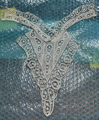 Antiguo collar de encaje eduardiano victoriano plastrón ganchillo 3D SC Estate #C Foto 1 de 4