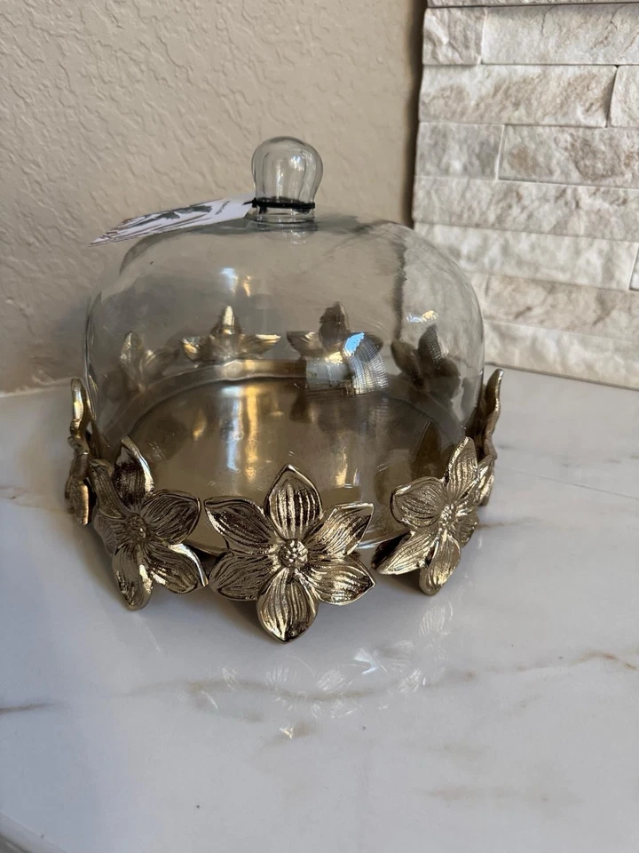 Gold Metal and glass cake stand with dome - Image 1 of 4