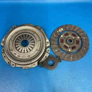 AP VALEO NCK202 200MM 17TEETH 3PC CLUTCH KIT FOR FIAT 131 REGATA LANCIA DELTA - Picture 1 of 9