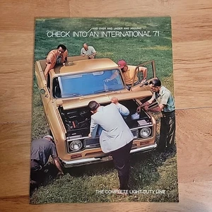 Brochure camion pickup linea leggera internazionale 1971 vintage - Foto 1 di 4