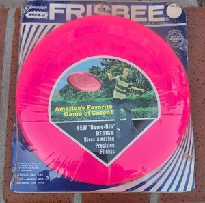 Nuevo de Lote Antiguo 1970 Wham-o Genuino FRISBEE Modelo 132 NUEVO EN PAQUETE Cúpula-Costilla ROSA - Imagen 1 de 5