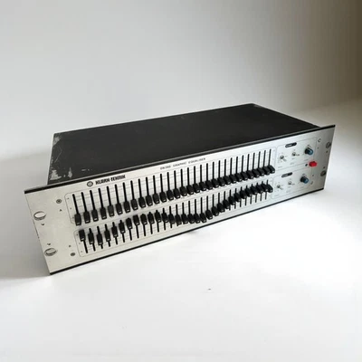 Klark Teknik DN360 2-Channel 30-Band 1/3 Octave Analog Graphic Equalizer - Image 1 of 4