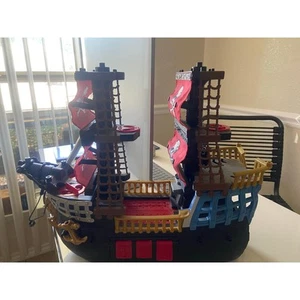 2006 RETIRED Fisher Price Imaginex Mattel Black Pirate Ship Red Skull Crossbones - Picture 1 of 3