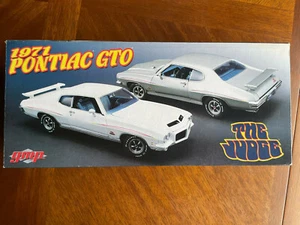 RARE Pontiac GTO 'The Judge' 1971 Cameo Ivory LE 350 pcs 1:24 GMP - Picture 1 of 8